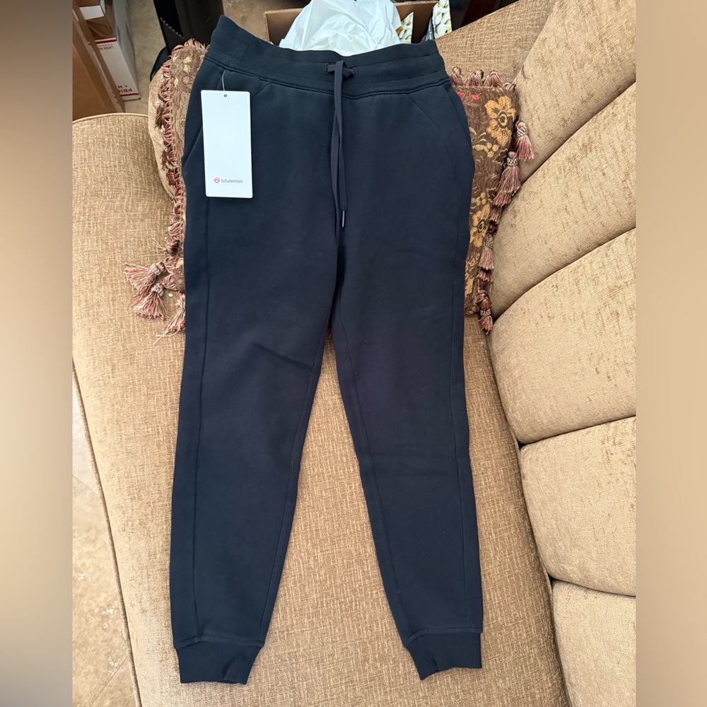 Lululemon Scuba Jogger Black